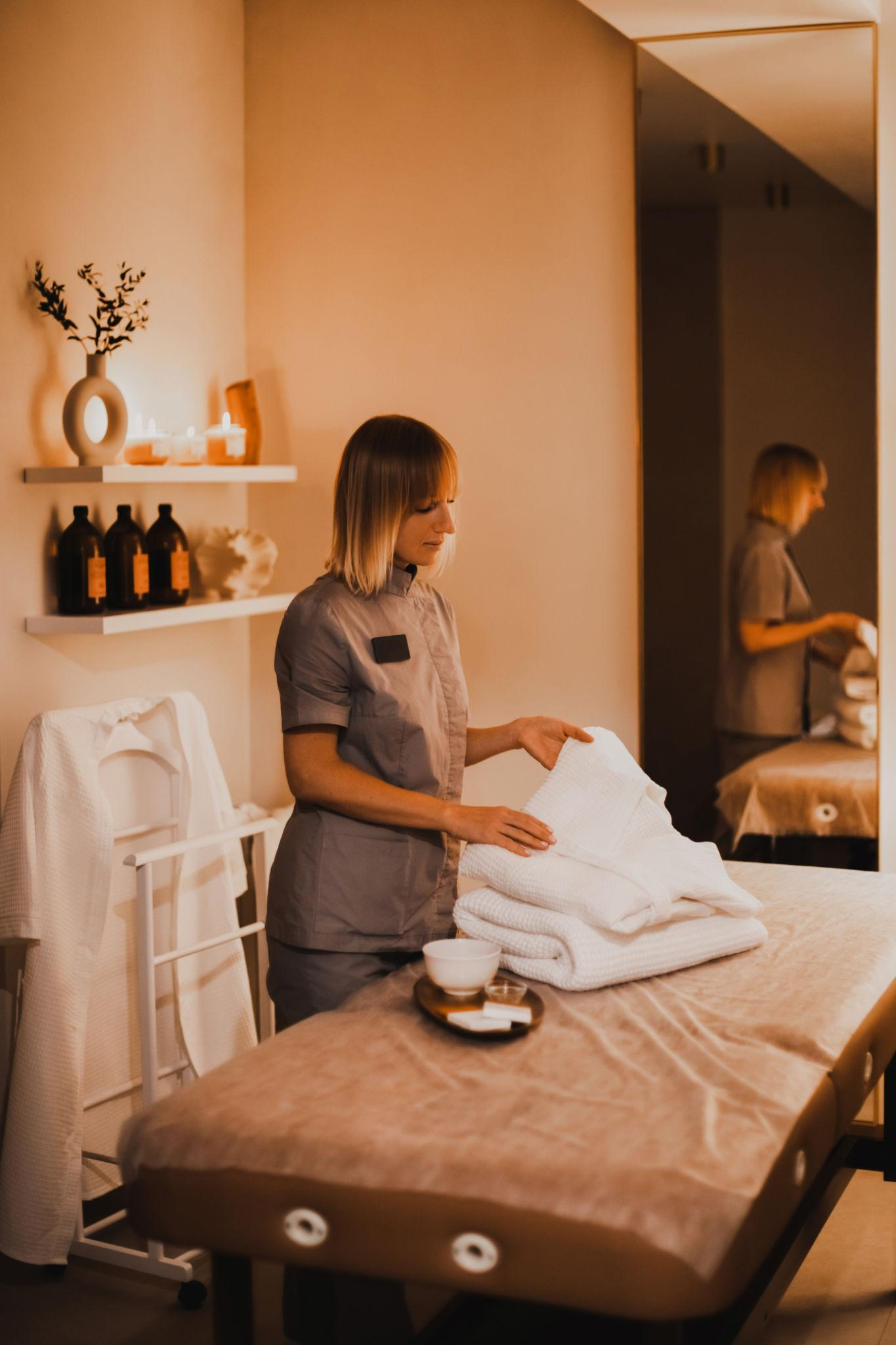 Deep Tissue Massage Benefits for Pain Relief